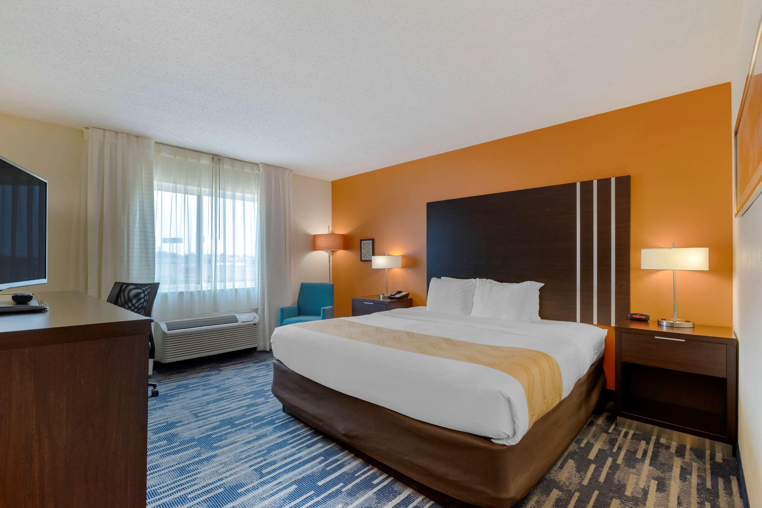 Quality Inn&Suites Keokuk North Bagian luar foto