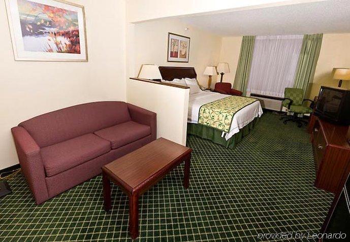 Quality Inn&Suites Keokuk North Bagian luar foto